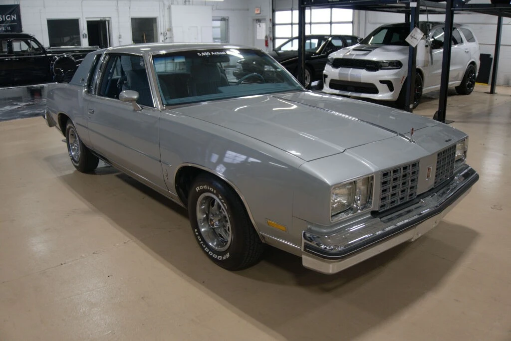 1979 Oldsmobile Cutlass 5th Gen - Image 7 of 12