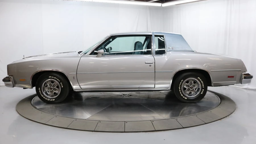 1979 Oldsmobile Cutlass 5th Gen - Image 2 of 31