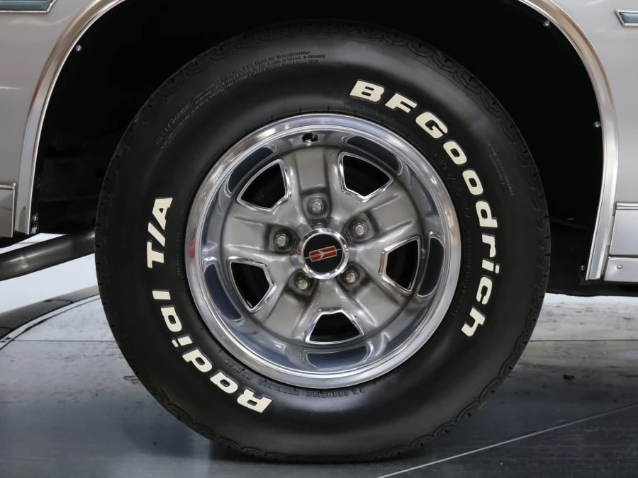 1979 Oldsmobile Cutlass 5th Gen - Image 13 of 31