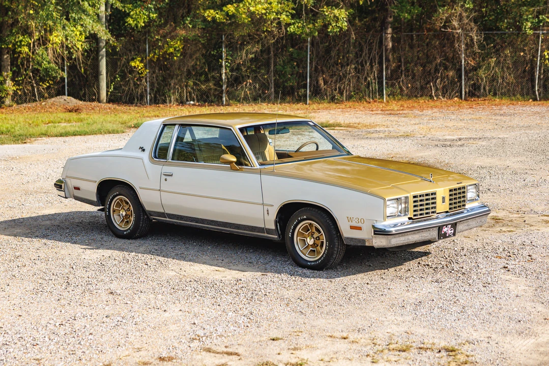 1979 Oldsmobile Cutlass 5th Gen - Image 14 of 31