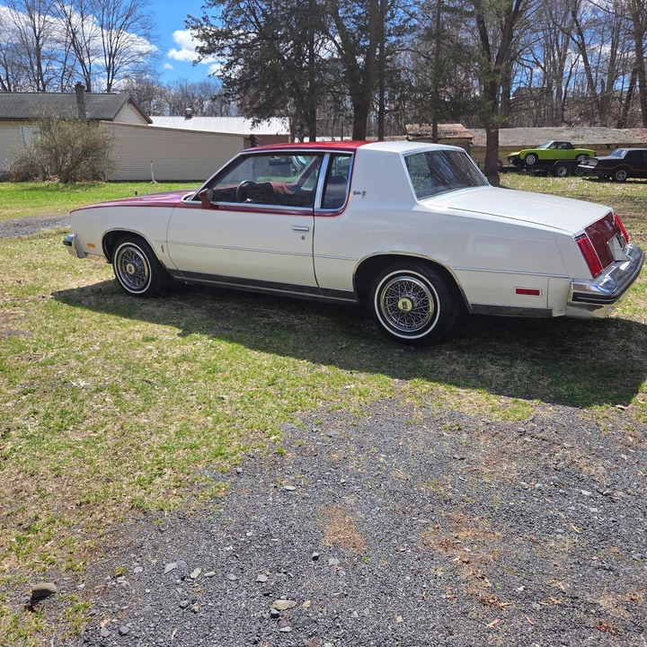 1979 Oldsmobile Cutlass 5th Gen - Image 9 of 21