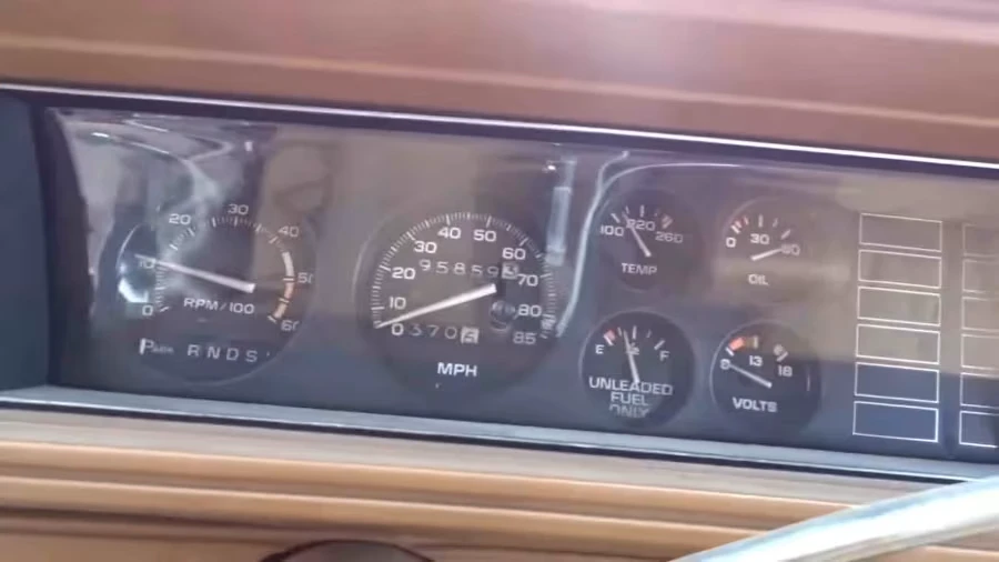 1979 Oldsmobile Cutlass Supreme - Image 16 of 31