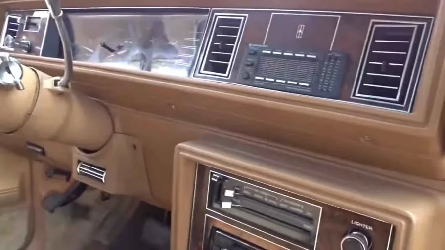 1979 Oldsmobile Cutlass Supreme - Image 19 of 31