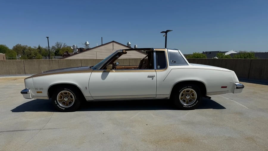 1979 Oldsmobile Hurst/Olds - Image 2 of 31