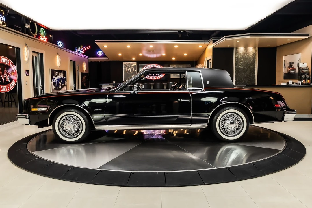 1979 Oldsmobile Toronado - Image 19 of 21