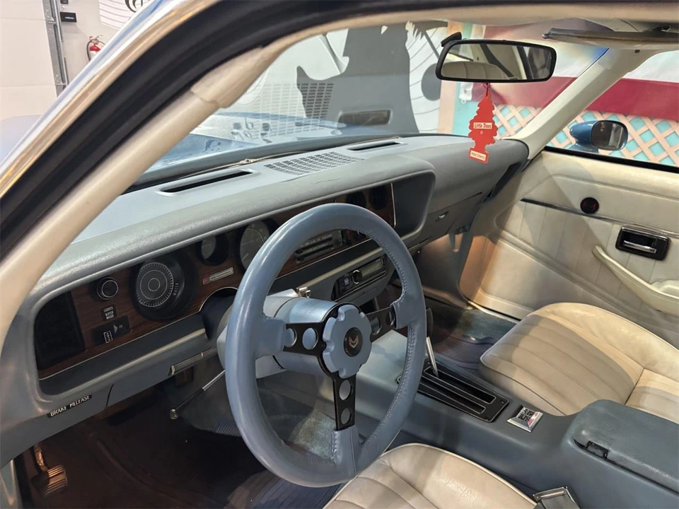 1979 Pontiac Firebird 2nd Gen - Image 28 of 31
