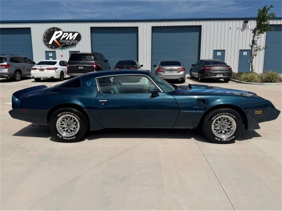 1979 Pontiac Firebird 2nd Gen - Image 6 of 14