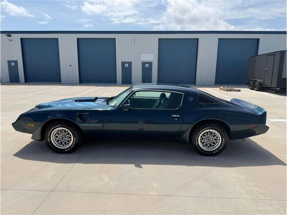 1979 Pontiac Firebird 2nd Gen - Image 7 of 14