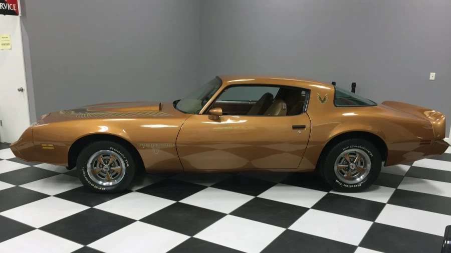 1979 Pontiac Firebird 2nd Gen - Image 2 of 2