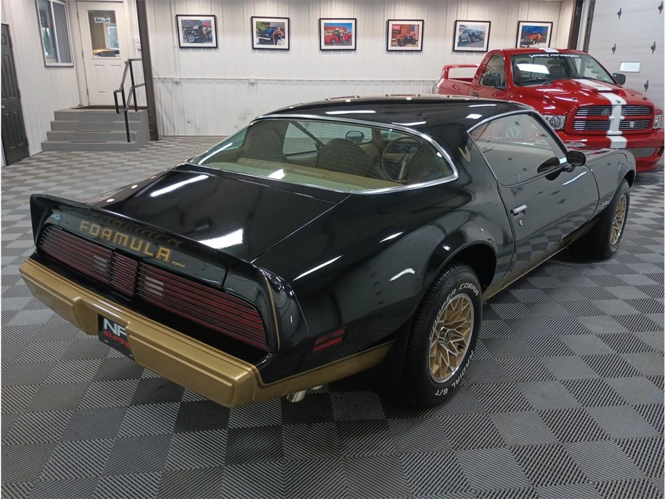 1979 Pontiac Firebird 2nd Gen - Image 8 of 31