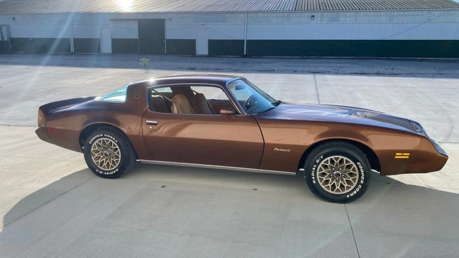 1979 Pontiac Firebird 2nd Gen - Image 14 of 18