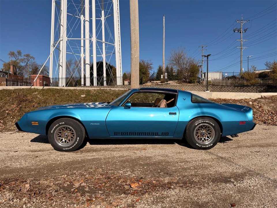 1979 Pontiac Firebird 2nd Gen - Image 24 of 31