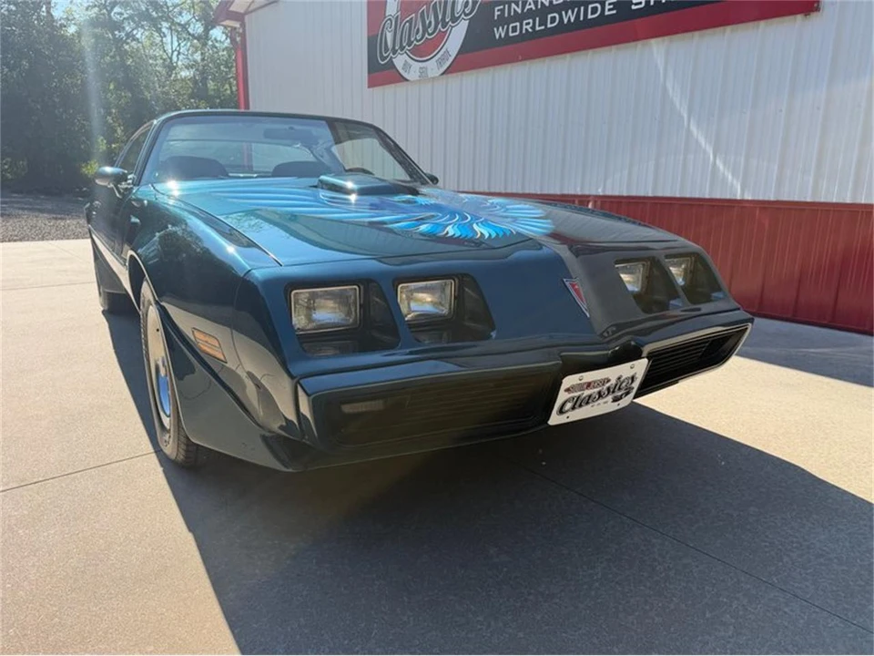 1979 Pontiac Firebird 2nd Gen - Image 15 of 31
