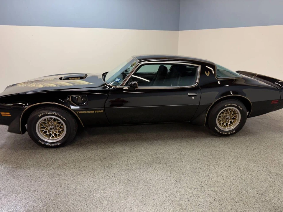 1979 Pontiac Firebird 2nd Gen - Image 2 of 31