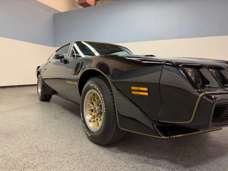 1979 Pontiac Firebird 2nd Gen - Image 12 of 31