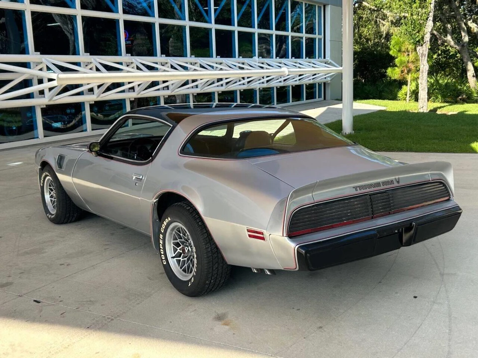 1979 Pontiac Firebird 2nd Gen - Image 10 of 31