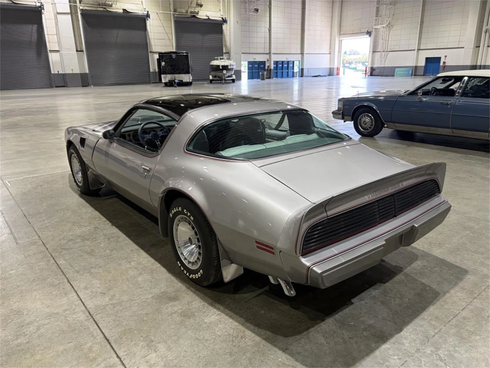 1979 Pontiac Firebird 2nd Gen - Image 7 of 24