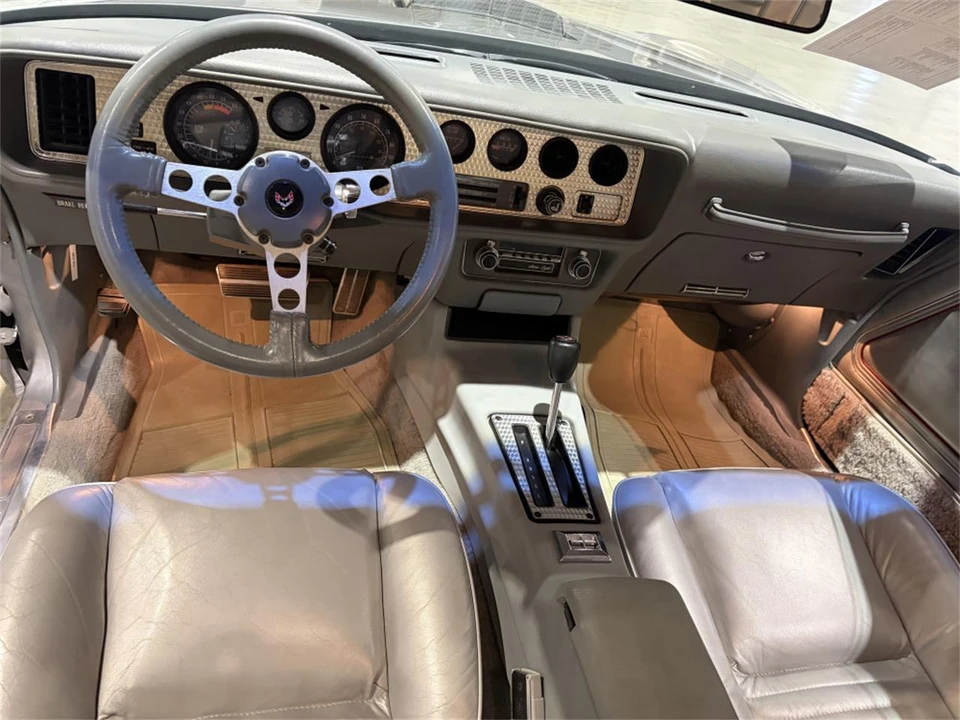 1979 Pontiac Firebird 2nd Gen - Image 12 of 24