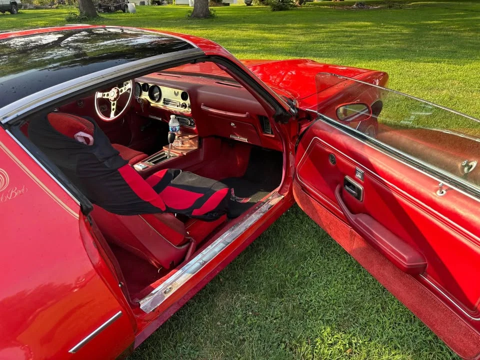 1979 Pontiac Firebird 2nd Gen - Image 9 of 10