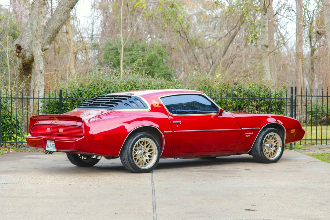 1979 Pontiac Firebird Esprit 2nd Gen - Image 25 of 31