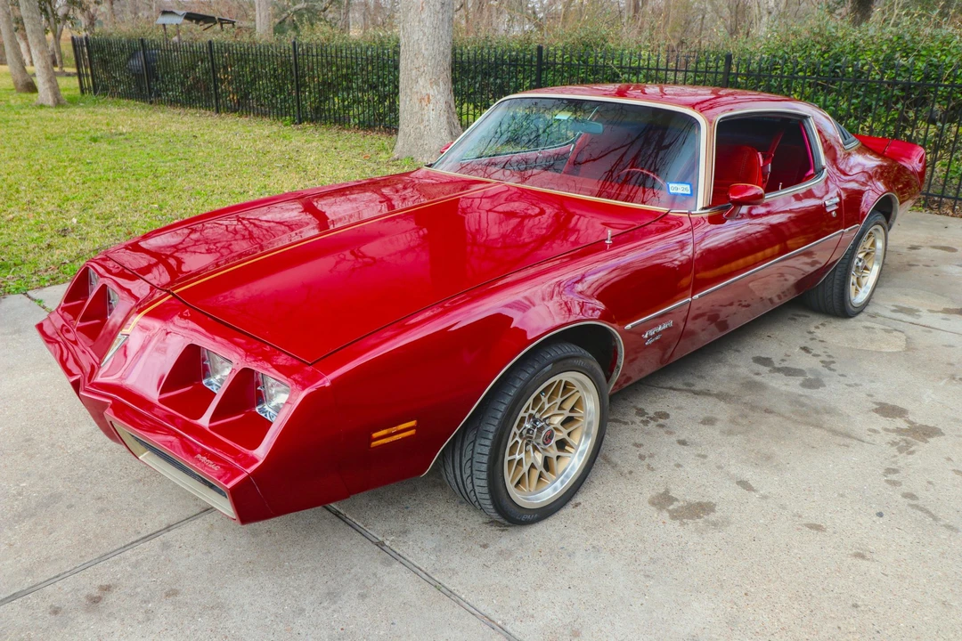1979 Pontiac Firebird Esprit 2nd Gen - Image 15 of 31