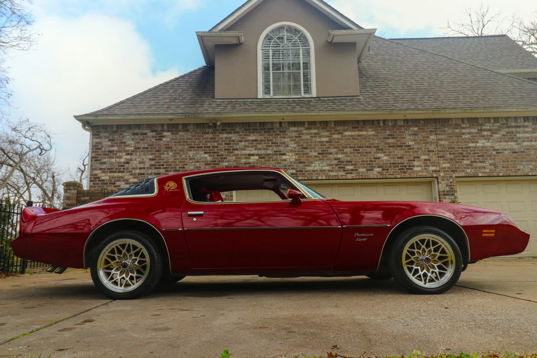 1979 Pontiac Firebird Esprit 2nd Gen - Image 24 of 31