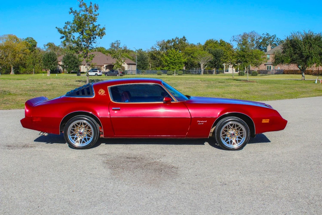 1979 Pontiac Firebird Esprit 2nd Gen - Image 8 of 31