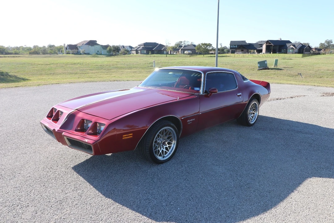 1979 Pontiac Firebird Esprit 2nd Gen - Image 2 of 31