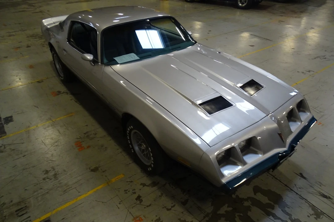 1979 Pontiac Firebird 2nd Gen - Image 22 of 31