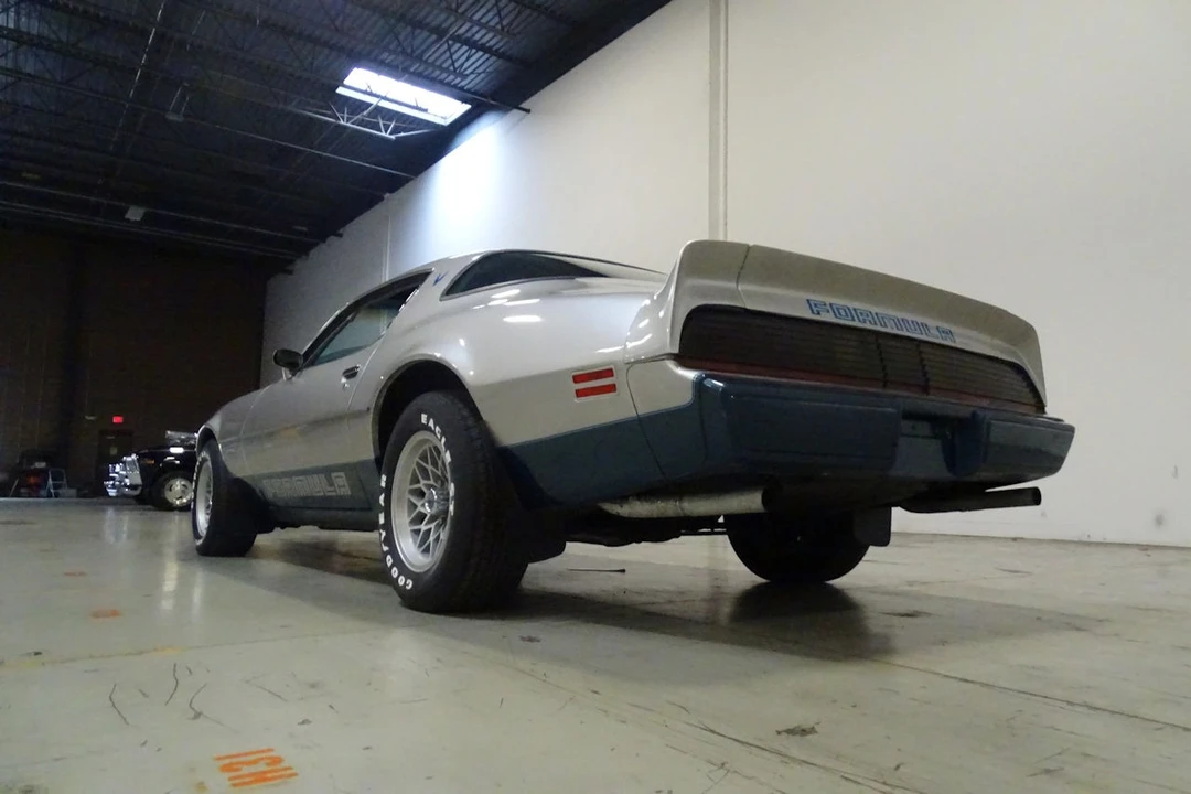 1979 Pontiac Firebird 2nd Gen - Image 8 of 31