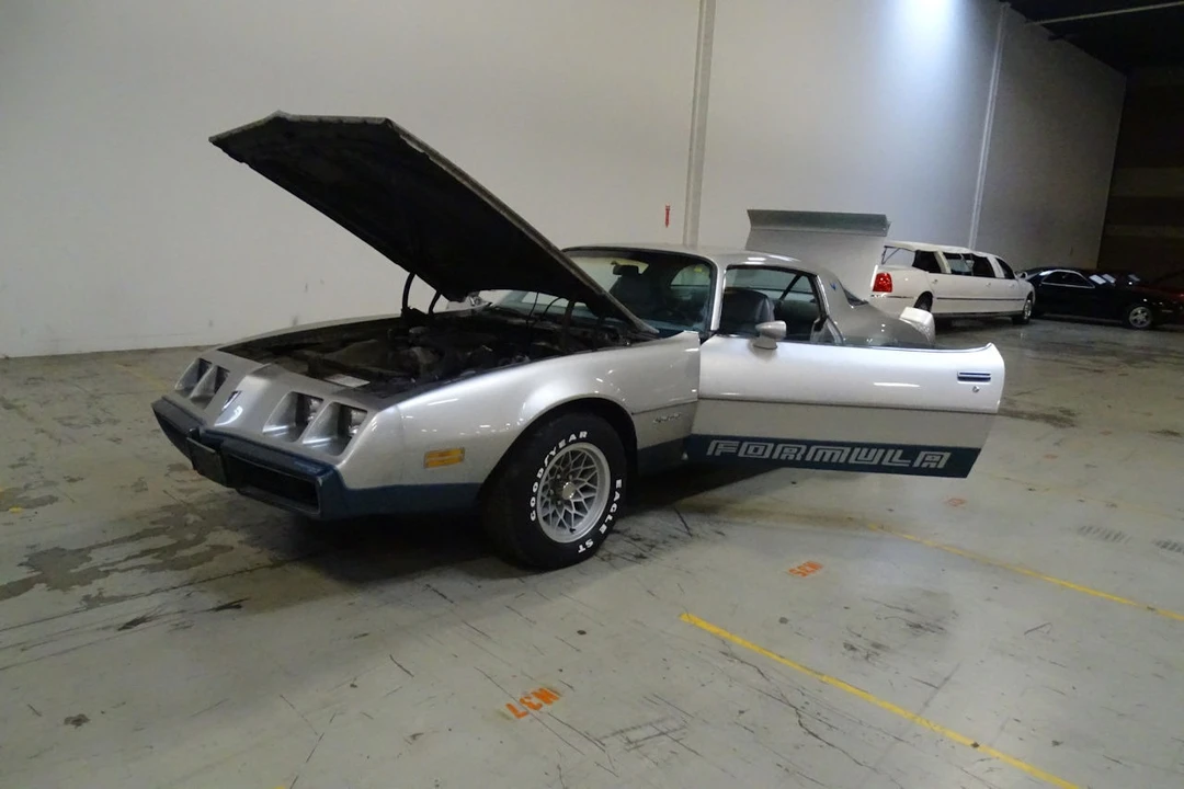 1979 Pontiac Firebird 2nd Gen - Image 26 of 31