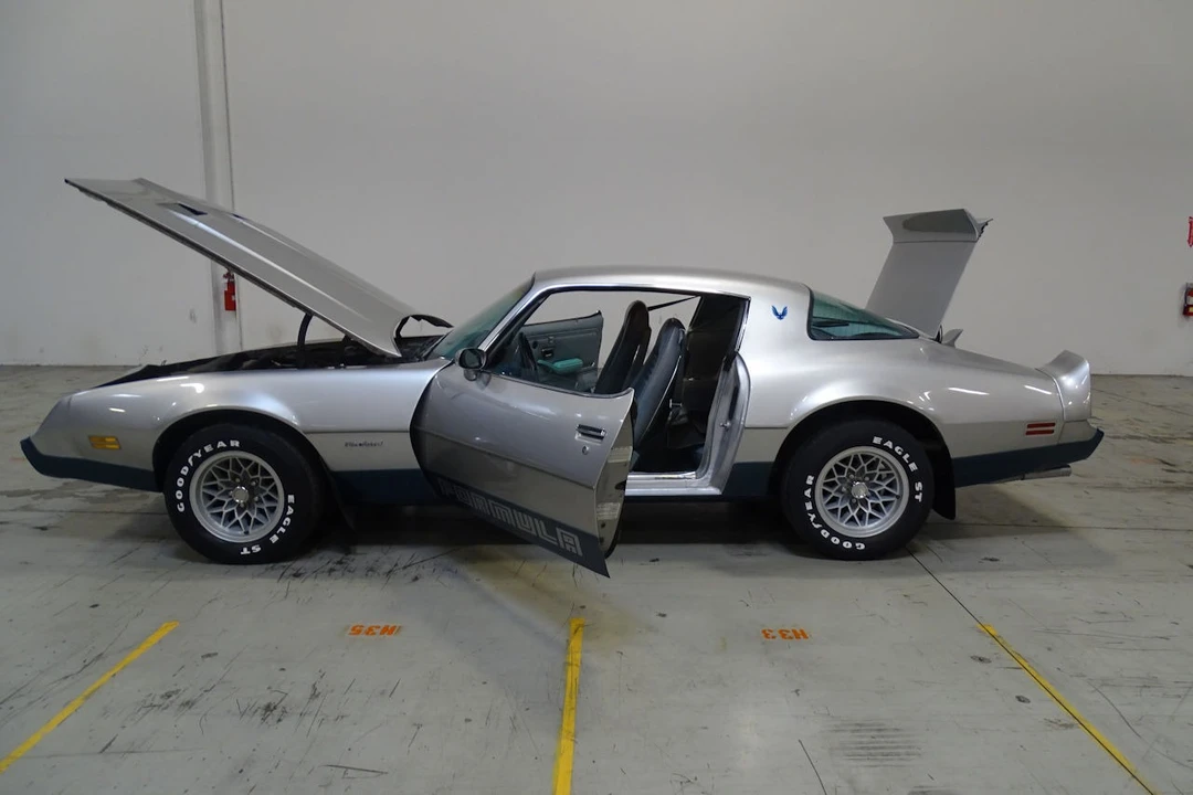 1979 Pontiac Firebird 2nd Gen - Image 27 of 31