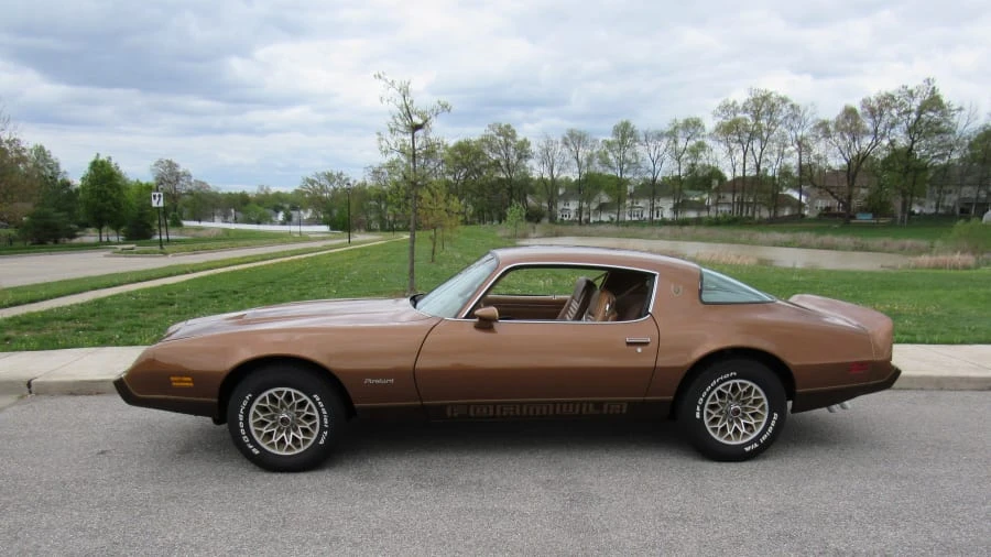 1979 Pontiac Firebird 2nd Gen - Image 2 of 8