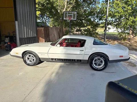 1979 Pontiac Firebird Formula Coupe 2D