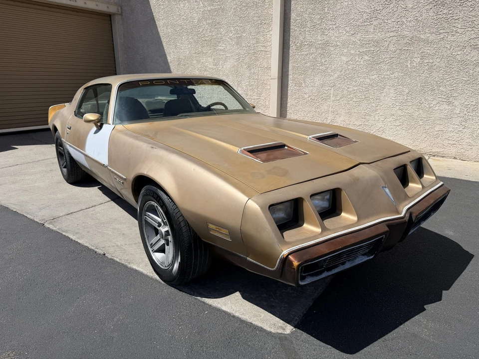 1979 Pontiac Firebird 2nd Gen - Image 8 of 31