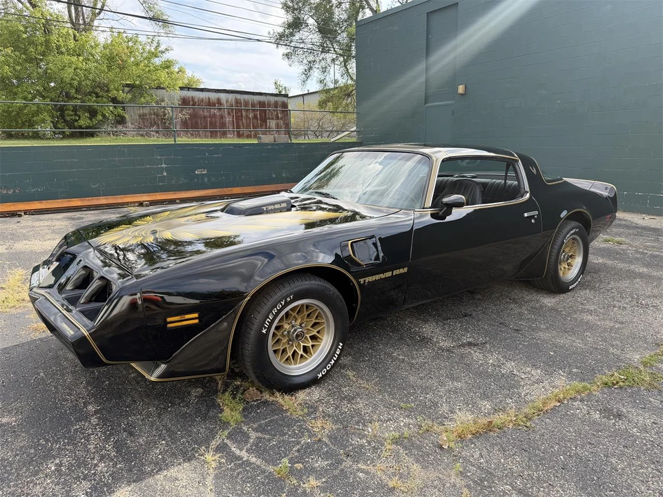 1979 Pontiac Firebird Formula 2nd Gen - Image 15 of 19