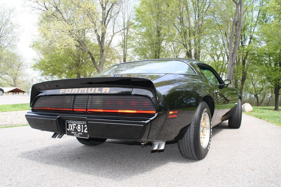 1979 Pontiac Firebird 2nd Gen - Image 8 of 31