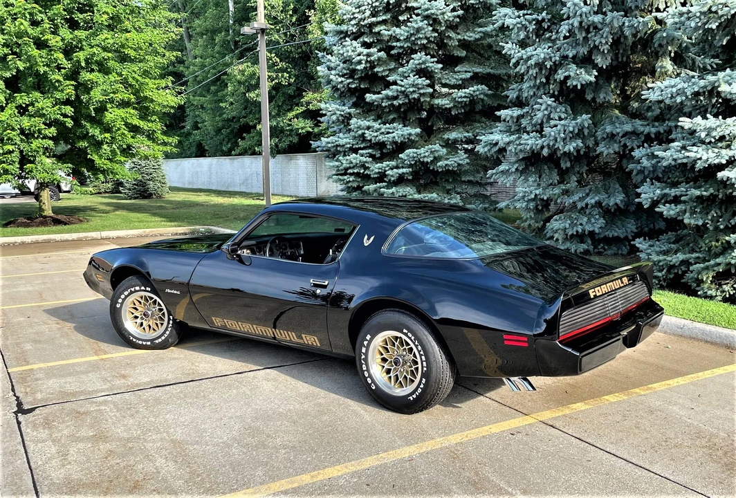 1979 Pontiac Firebird 2nd Gen - Image 11 of 31