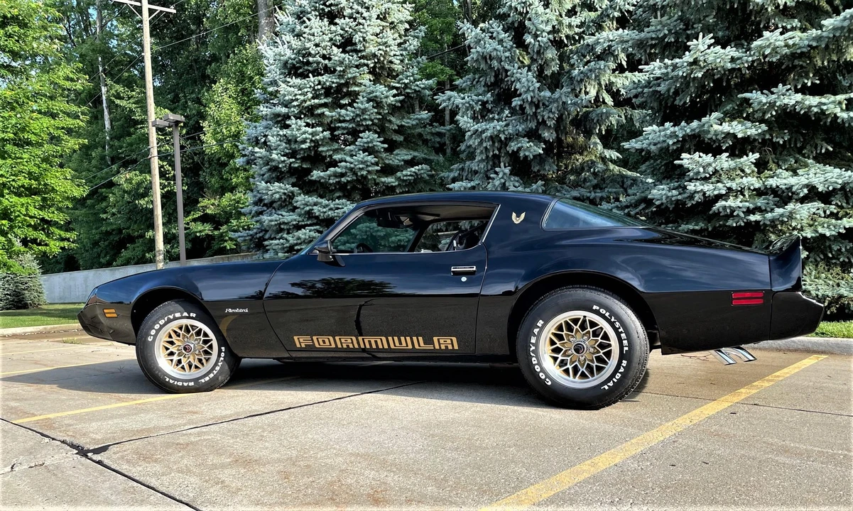 1979 Pontiac Firebird 2nd Gen - Image 13 of 31