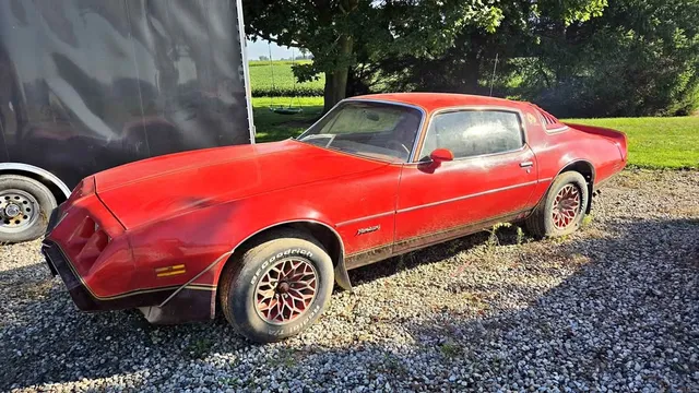 1979 Pontiac Firebird Esprit Redbird Limited Edition