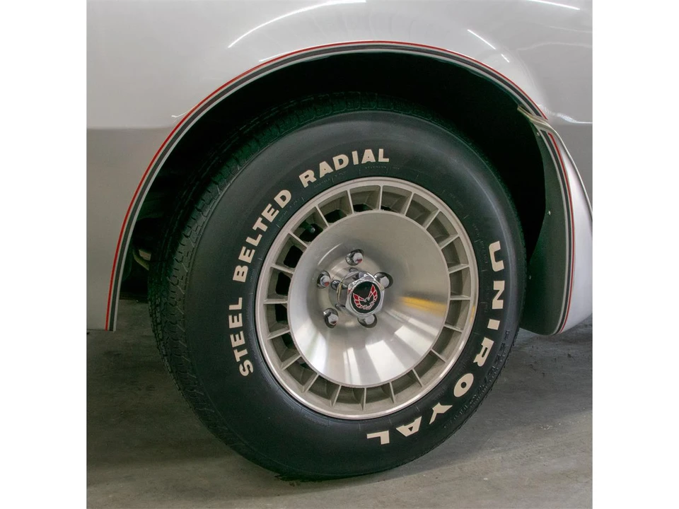 1979 Pontiac Firebird Trans Am 2nd Gen - Image 25 of 31