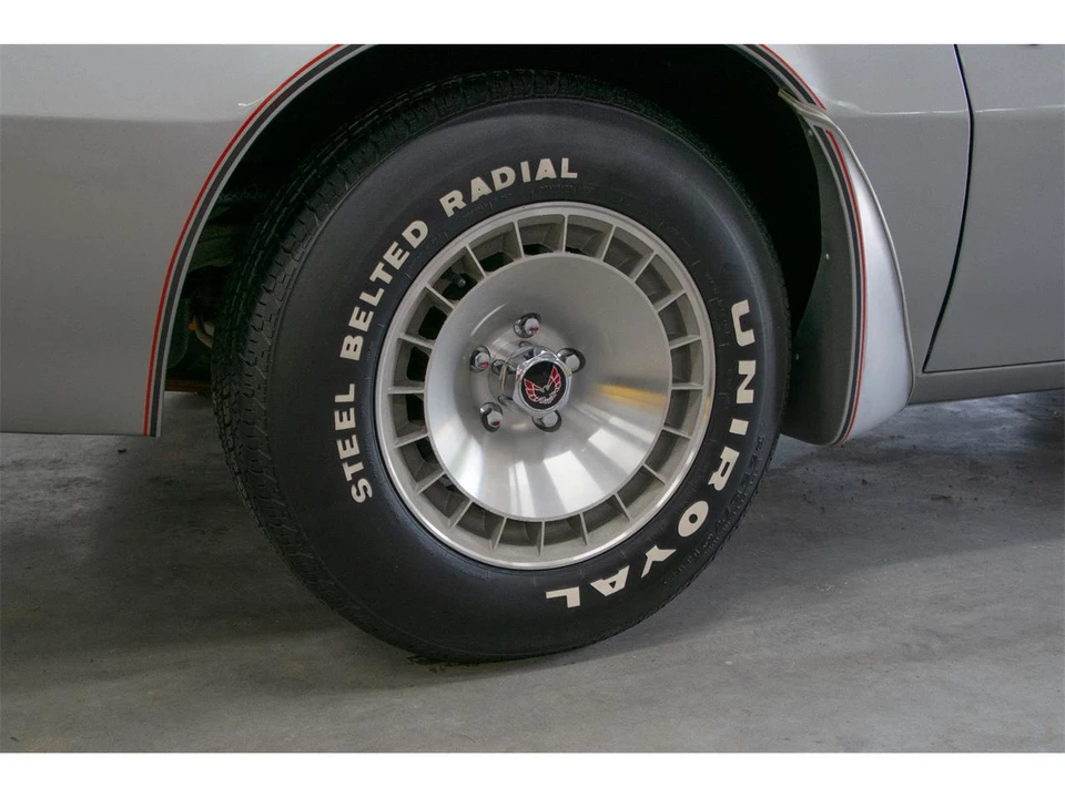 1979 Pontiac Firebird Trans Am 2nd Gen - Image 27 of 31