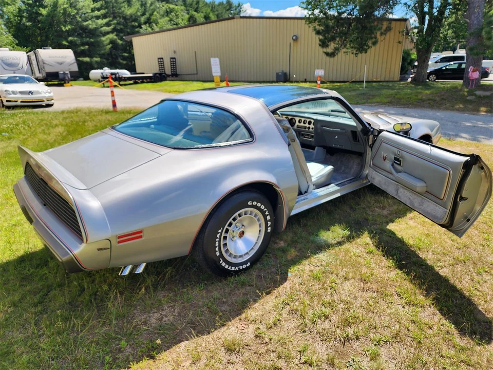 1979 Pontiac Firebird Trans Am 2nd Gen - Image 9 of 31