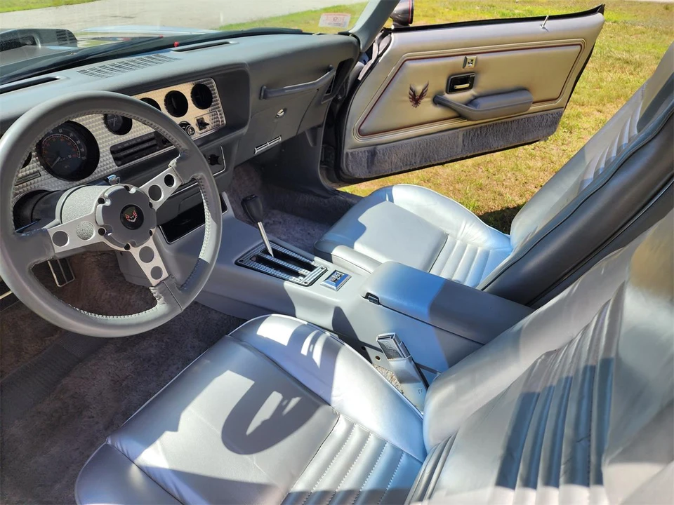 1979 Pontiac Firebird Trans Am 2nd Gen - Image 29 of 31