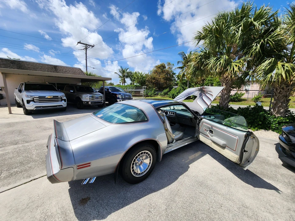 1979 Pontiac Firebird Trans Am 2nd Gen - Image 6 of 31