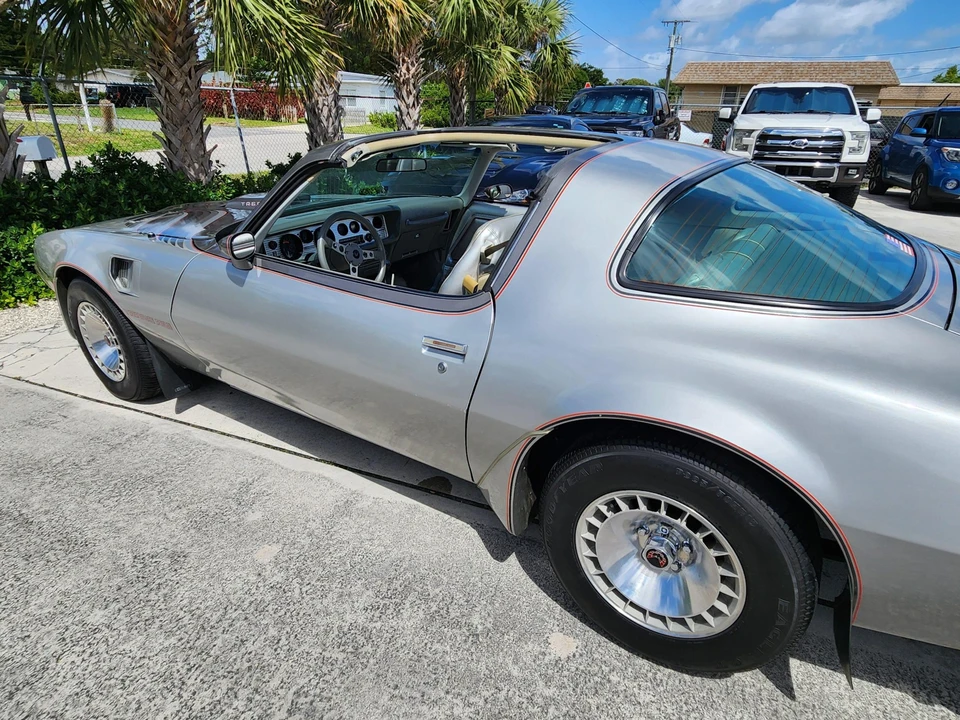 1979 Pontiac Firebird Trans Am 2nd Gen - Image 15 of 31