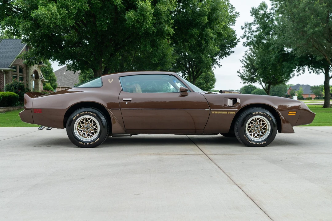 1979 Pontiac Firebird Trans Am 2nd Gen - Image 2 of 31