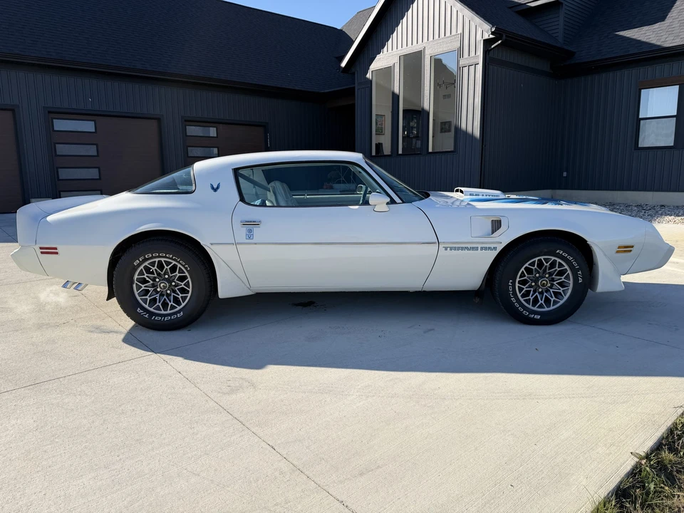 1979 Pontiac Firebird Trans Am 2nd Gen - Image 27 of 31