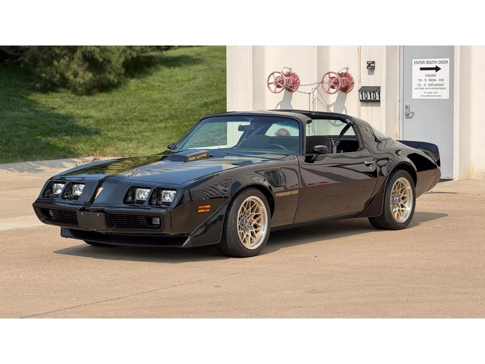 1979 Pontiac Firebird Trans Am 2nd Gen - Image 11 of 31