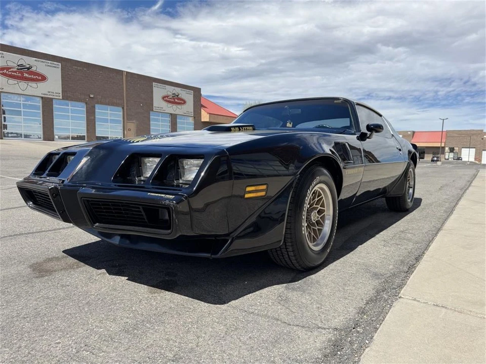 1979 Pontiac Firebird Trans Am 2nd Gen - Image 5 of 24